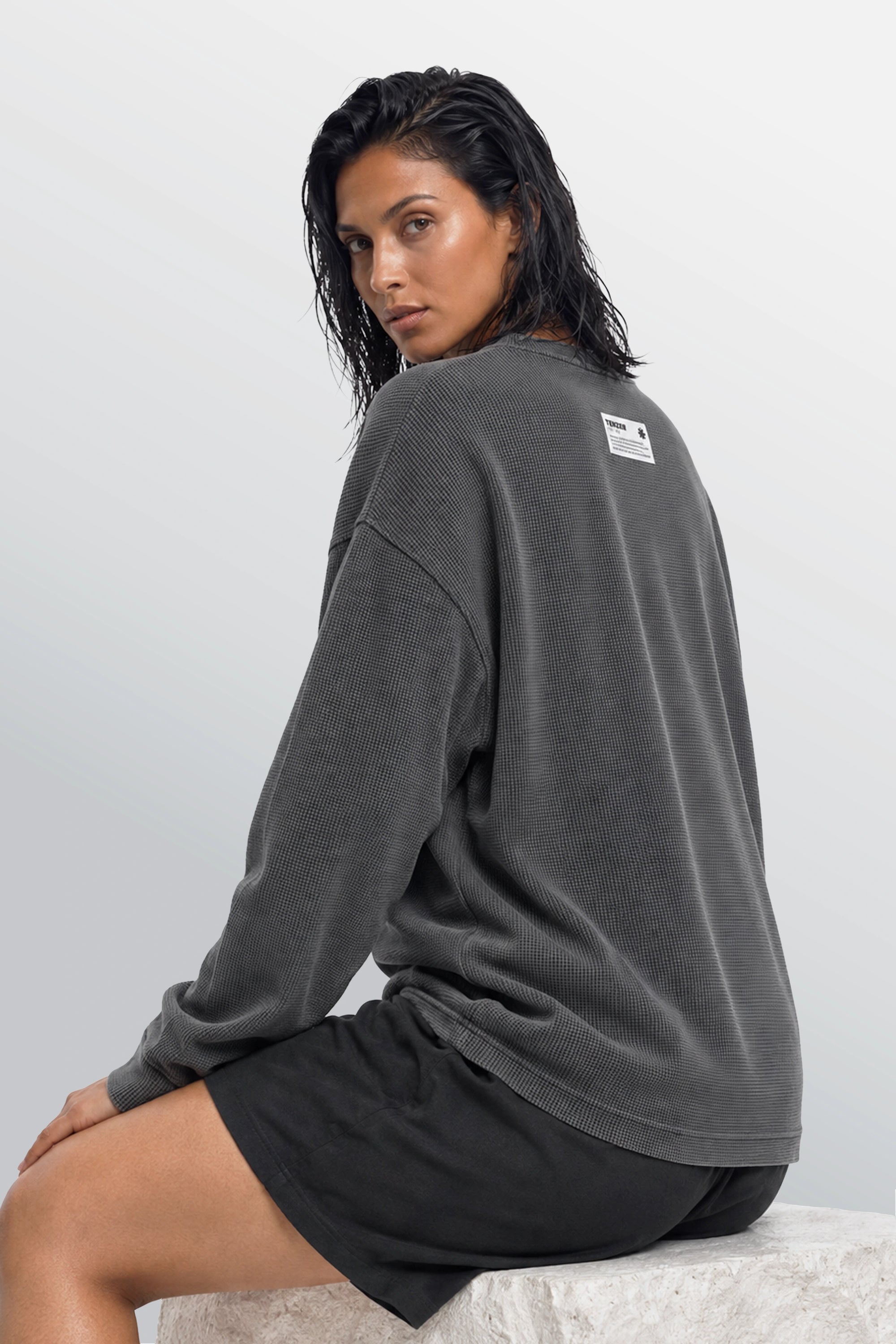Absolute Cinema Oversized Waffle Tee Acid Black – Model-Alt-Back