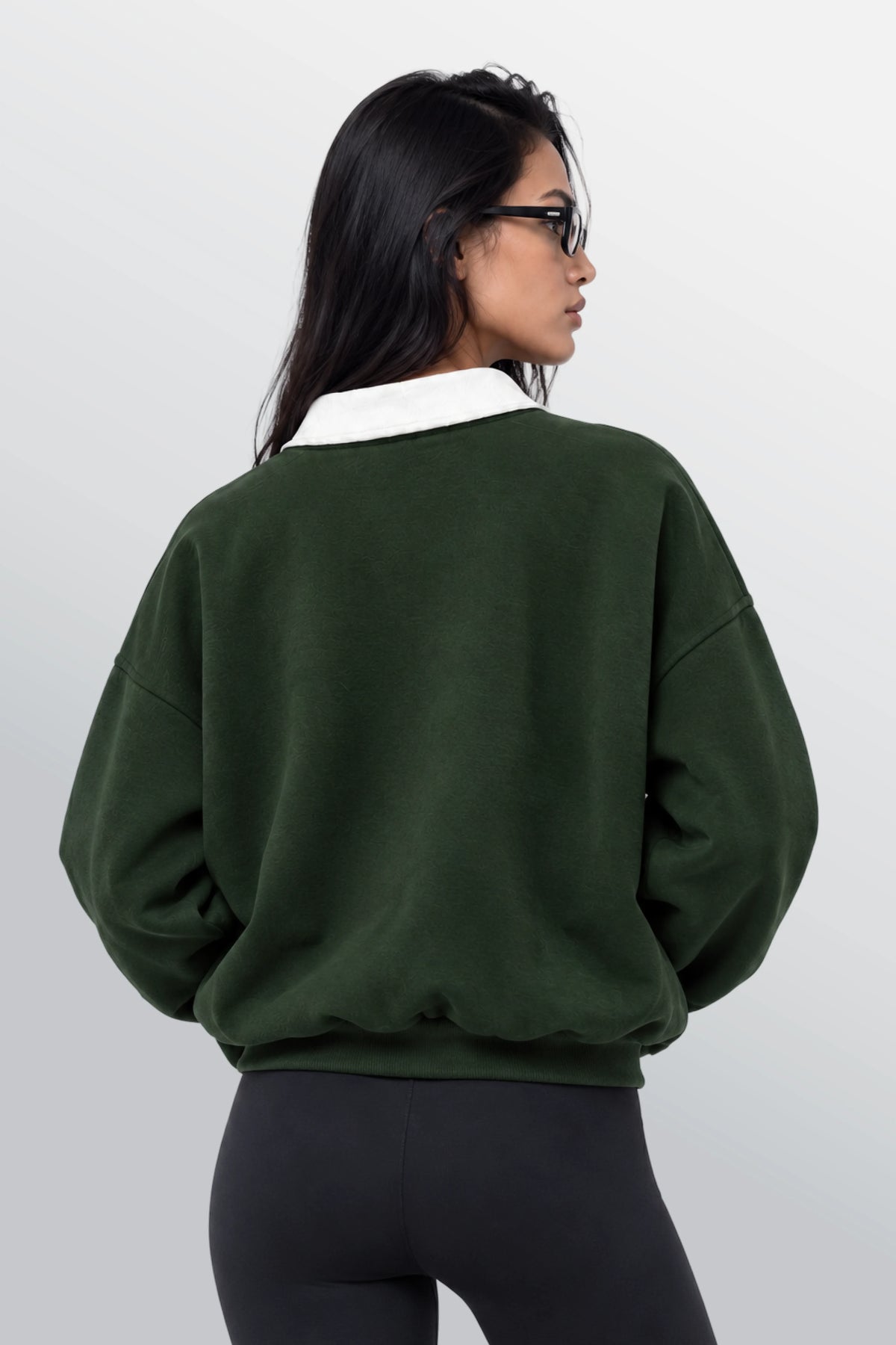 Model-Woman-Back-Alt